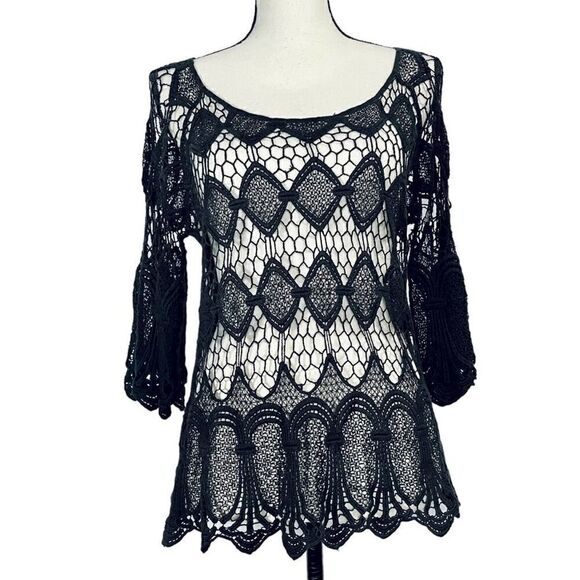 ILLA ILLA Crochet Bell Sleeve Cover-up Top Blouse - Picture 1 of 8